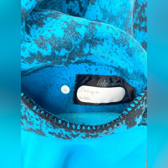 Lululemon Special Edition Fair Isle Snowflake Scuba Hoodie - Picture 13 of 15